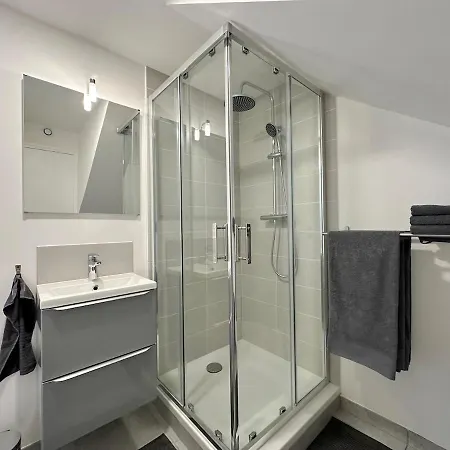 Appartement Charmant Studio *